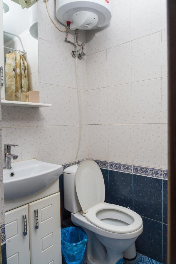 1 Комнатная Квартира По Улице Предславинская, 12 Kyiv Exterior photo